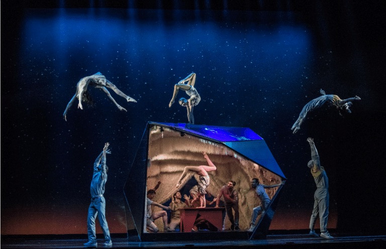 Aerial straps performer rehearsing, Cirque Éloize